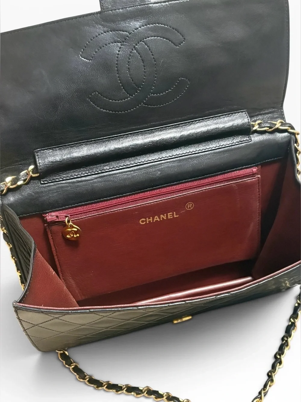 CHANEL Vintage 1980s Classic Flap Black Lambskin Shoulder Bag